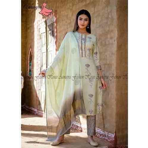Aamayra Fashion House Light Green Flower Printed Kurti With Pant And Shawl Set For Women