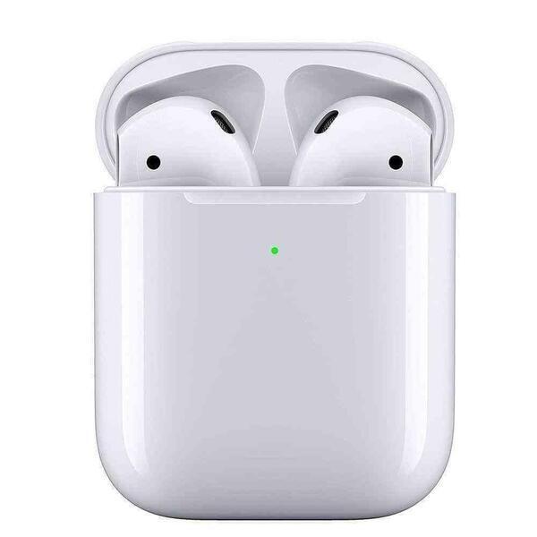 Apple AirPods with Wireless Charging Case