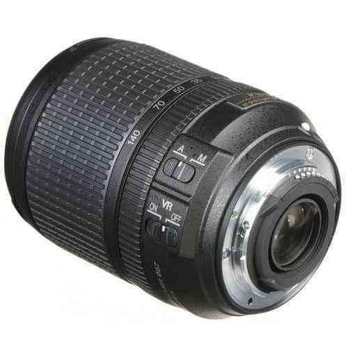 Nikon AF s DX Nikkor 18-140mm  F/3.5-5.6 G ED VR Lens