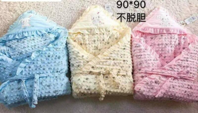 Excellent Quality Baby Blanket With Bubble Protector - 1 Piece Color May Vary