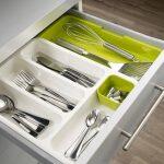 Expandable Cutlery Organiser Tray