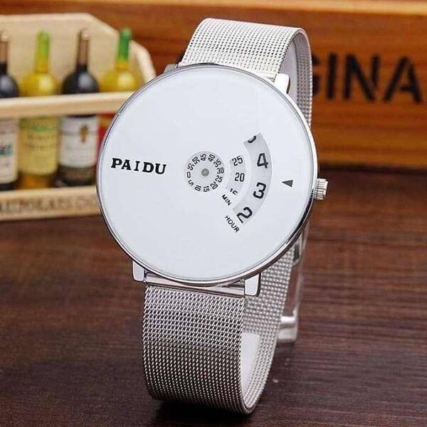 Fashionable White Dial Watch For Women