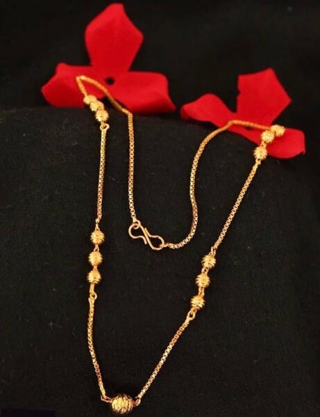 Gold plated chain with pendant