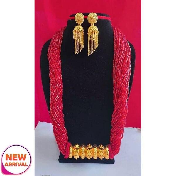 Gold Plated Maili Tilhari With Jhumka(1set only) No Ratings