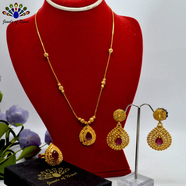 Gold Plated Red Stoned Drop Designed Jewelry Set