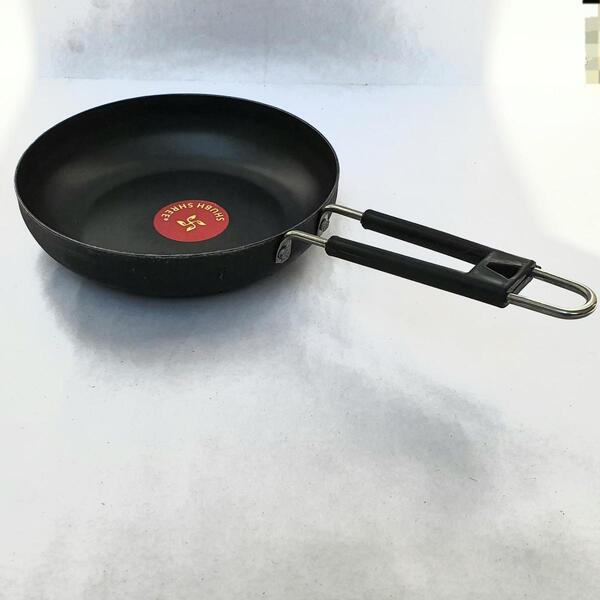 Iron Fry Pan 22Cm