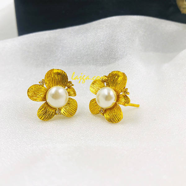 Lajga Pearl Flower Design Top/Earring