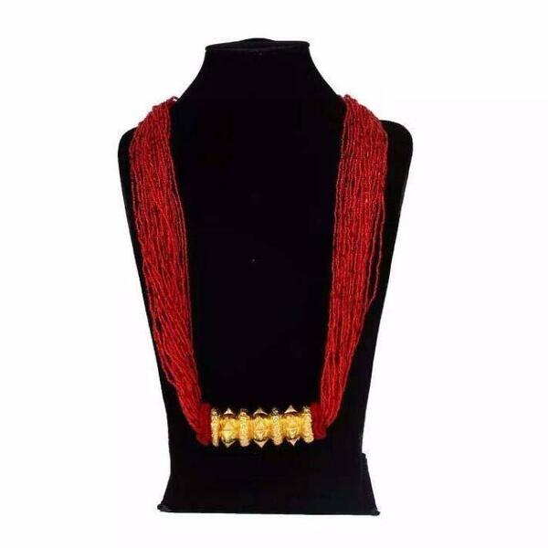 Panchadhatu Maili Tilhari