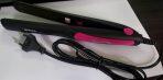 Professional Witten Electric Wet / Dry Ceramic Hair Straightener 40W (Multicolor)
