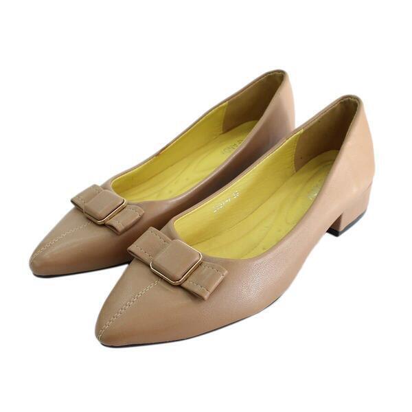 Brown Closed Block Heel Pointed Shoes For Women