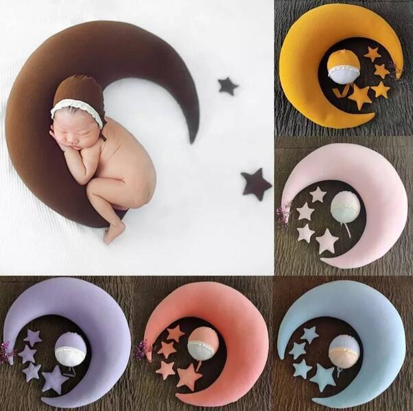 Cozykids - Baby Photo Shot Moon Pillow