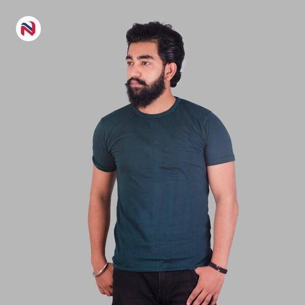 Nyptra Dark Green Solid Muscle Fit Plain Cotton T-Shirt For Men