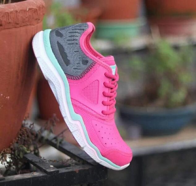Pink Grey Breathable Sports Gym Morning Walk Cycling Solid Shoes For Women