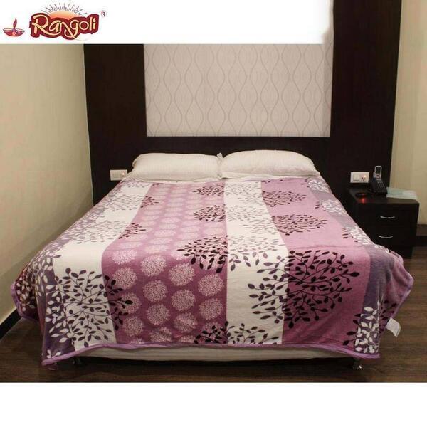 Tree Print King Size Fleece Blanket