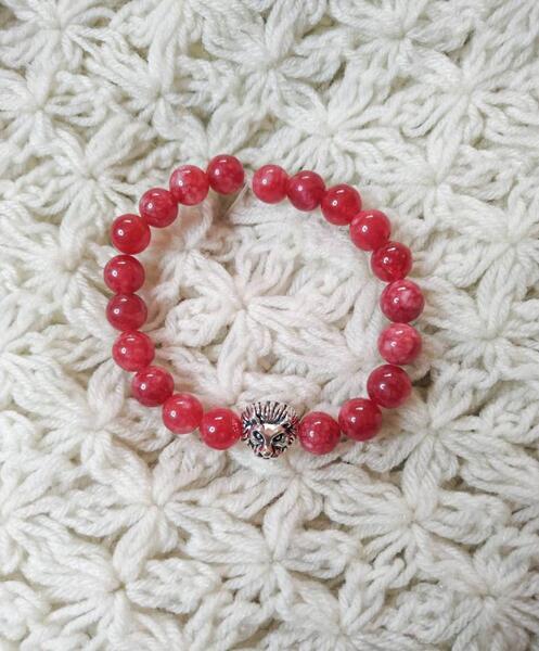 Marble Braclet With Lion Charm