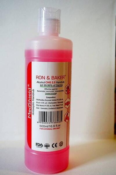 Ron And Baker Medshield CHG 2.5% Sanitizer 500ml