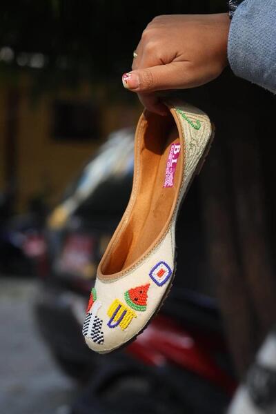 Tropical Multicolour Rajistani Jutti For Women (DOS)
