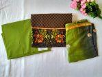 Women Grey & Green Pure Cotton Embroidered Kurta