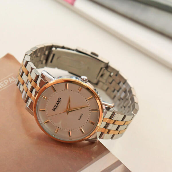 Bolano Quartz Wrist Watch For Men, Silver/Golden