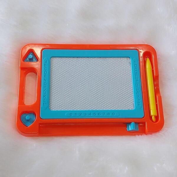 Magnetic Magic Mini Slate Drawing Sketch Writing Learning Educational Pad Gift Toy For Kids - 20cm