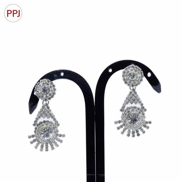 Ppj Collection Manisha Rhodium Base Brinjle White Earring For Women - 1 Pair