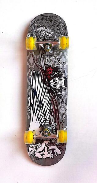 Skateboard 31 Inches Canadaian Original