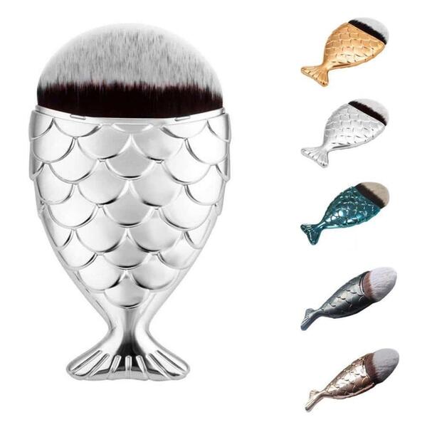 Chubby Mermaid Makeup Brush (Silver color)