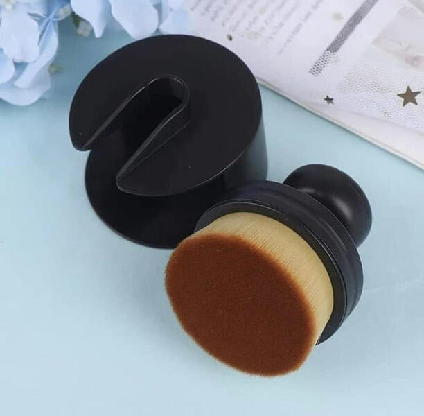 Genuine O Circle Foundation Brush For Makeup Cream And Liquid