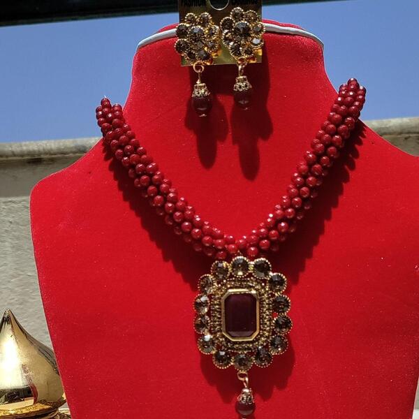 Royal Beaded Kundan Art Pendant Matinee Necklace