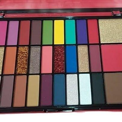 33Colors Professional Makeup Mastery Eye shadow Highlighter Palette