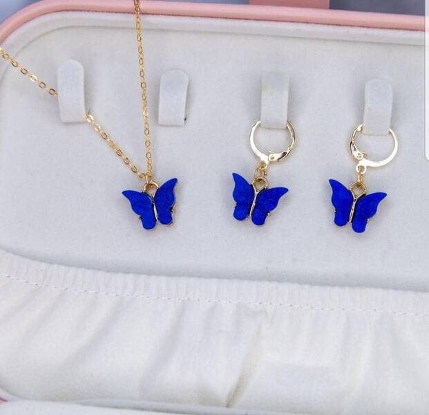 Butterfly Chain Set