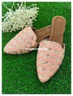 Silk Art Women's Peach Sitara Kulfi Mule Punjabi/ Rajasthani/ Kolapuri Design