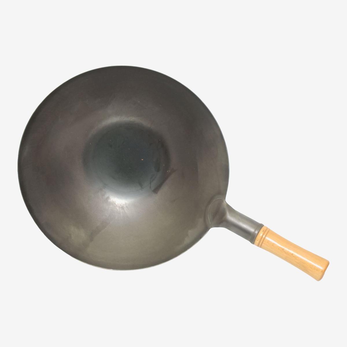 non stick frying wok 34cm with wooden handle