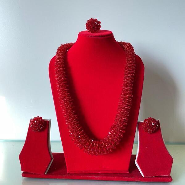 Stylist choker In Red For Women